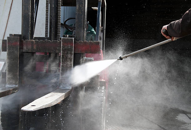 Best Residential Pressure Washing Services  in North Zanesville, OH
